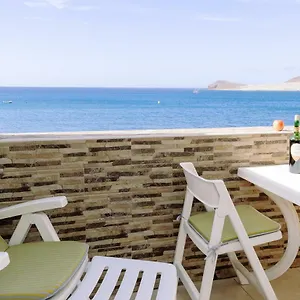 https://mirador-del-atlantico-el-medano-tenerife.in-canary-islands.com